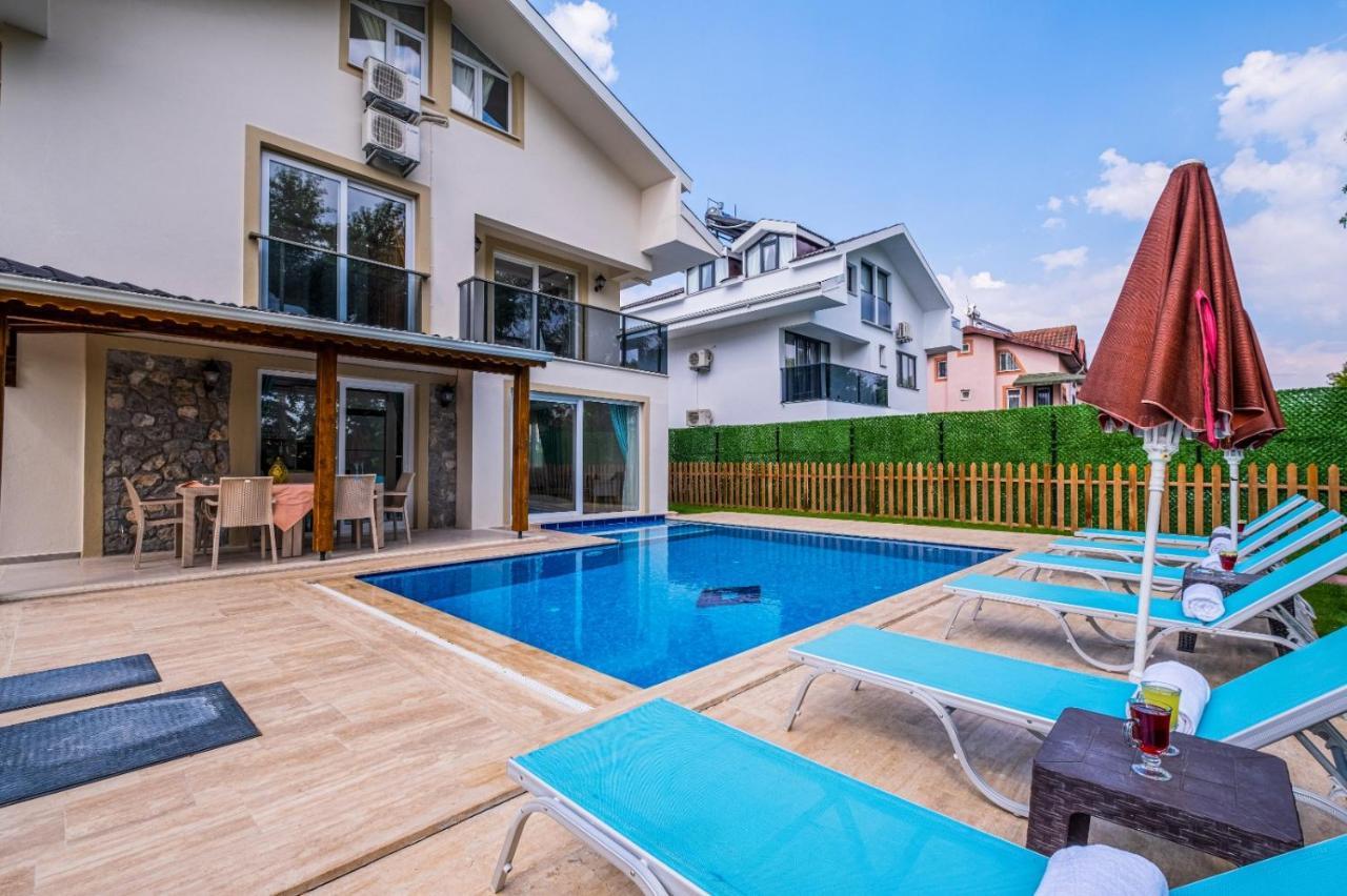 Infinity Lily Villa 1 Fethiye Buitenkant foto